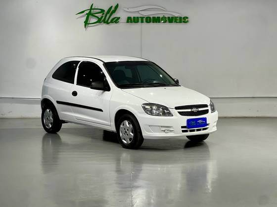 CHEVROLET CELTA 1.0 MPFI LS 8V FLEX 2P MANUAL CHEVROLET CELTA 1.0 MPFI LS 8V FLEX 2P MANUAL